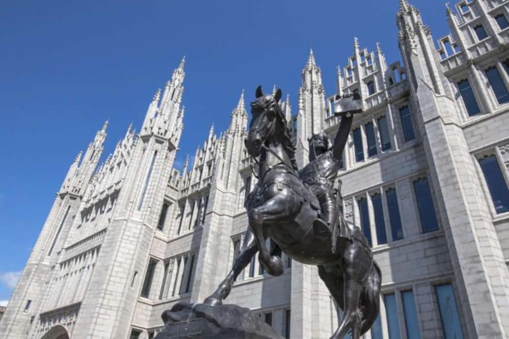 2 Bed 2 Bath Spacious Apartment In Central Aberdeen Exterior foto